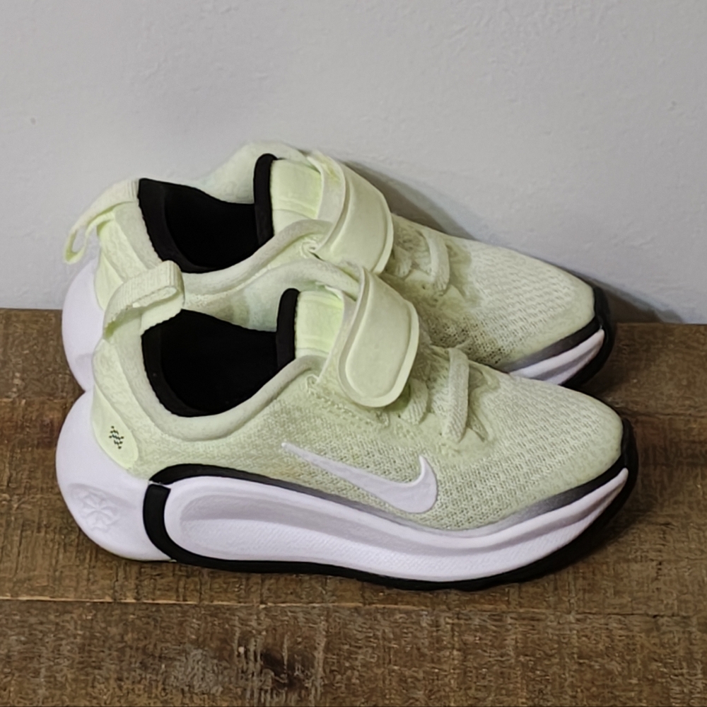 Nike Infinity Flow PS 'Barely Volt' Toddler Size 8C - Picture 4 of 7